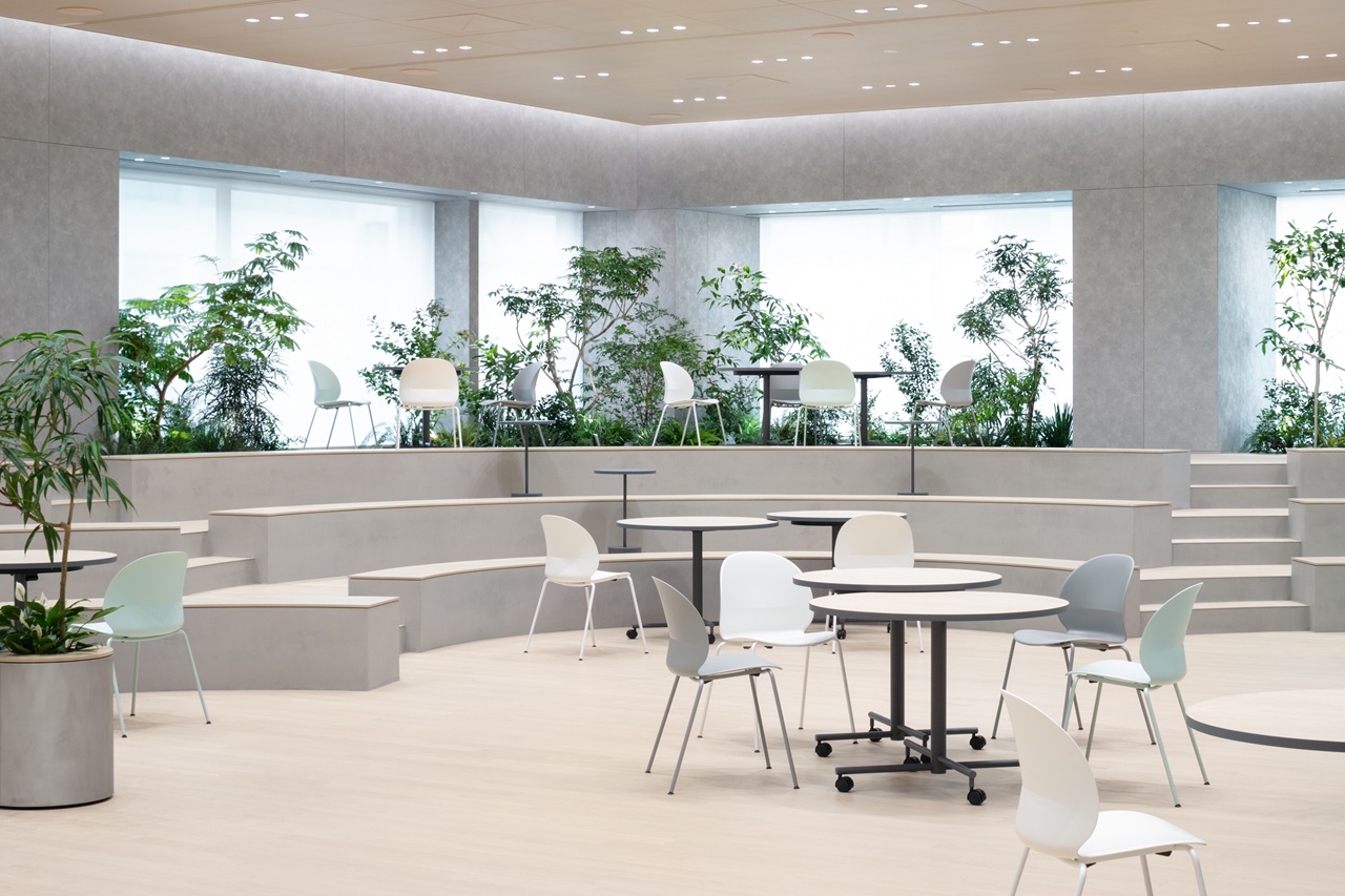 丸井グループ本社　共創HALL