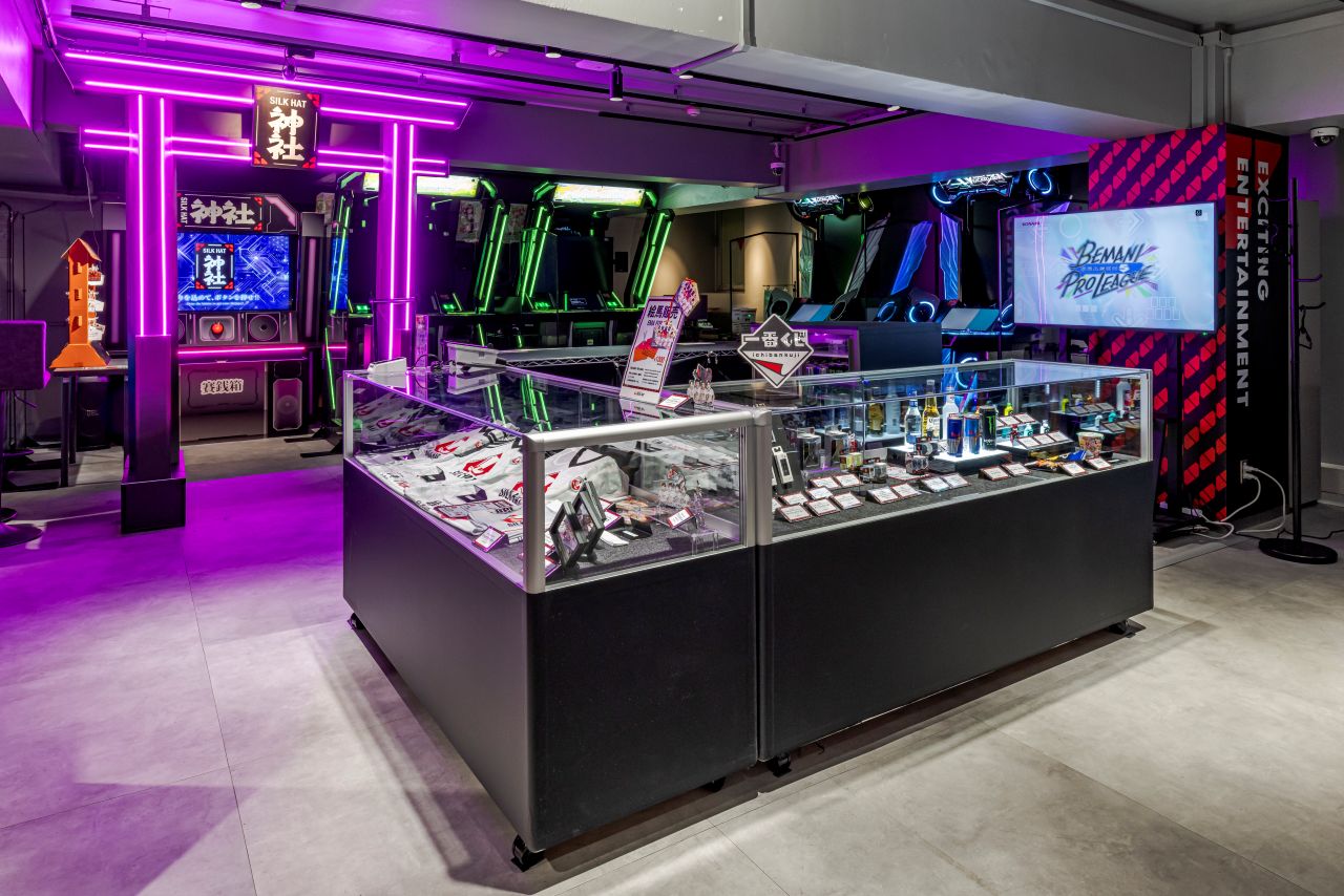 シルクハット秋葉原